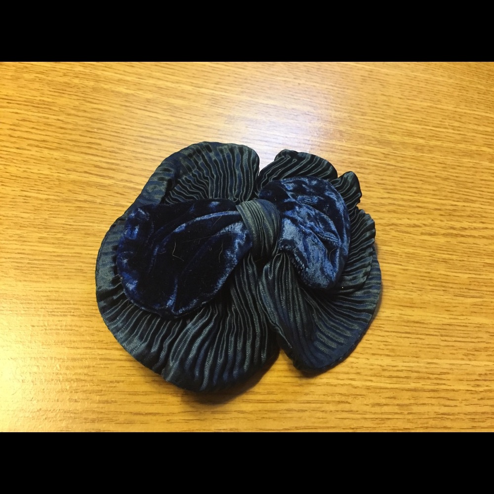 Alexandre De Paris Blue Hair Bow - made in Italy